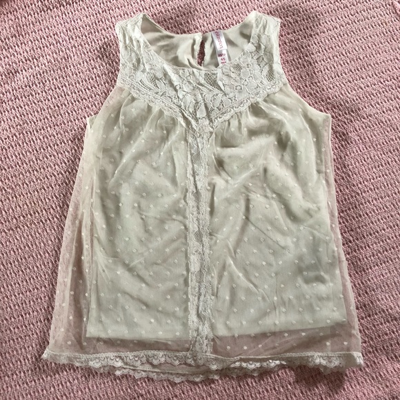 ✨HP!✨ 2 girls tank tops size XS - Picture 2 of 7